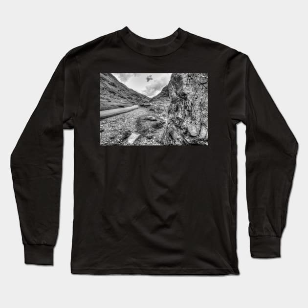 Honister Pass, Winding Road, Black And White Long Sleeve T-Shirt by tommysphotos